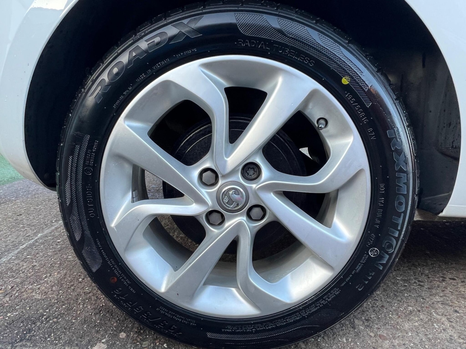 Used Vauxhall Corsa 2018 for sale - 76657544: Photo 52