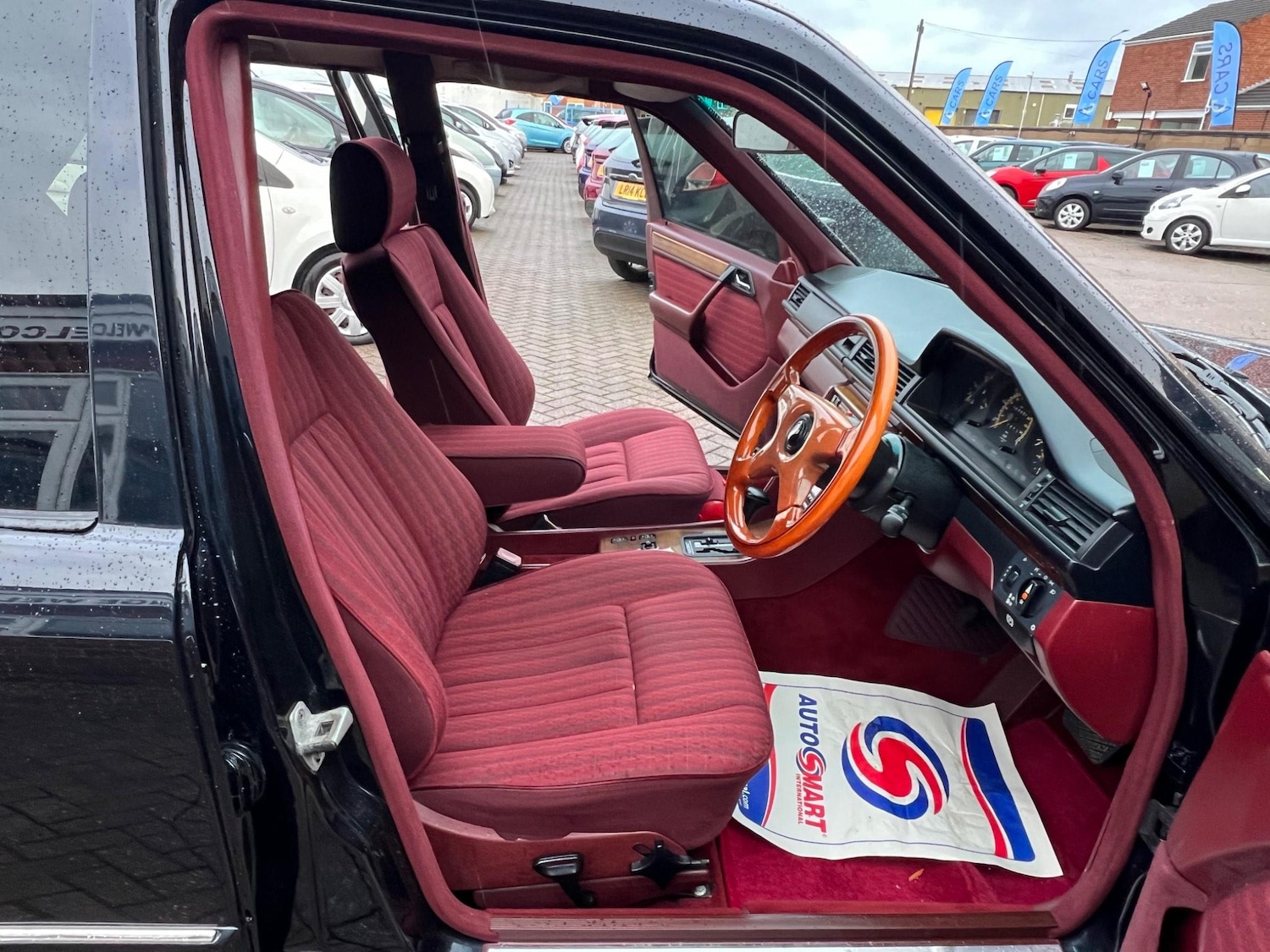 Used Mercedes-Benz 260 1991 for sale - 76072438: Photo 38