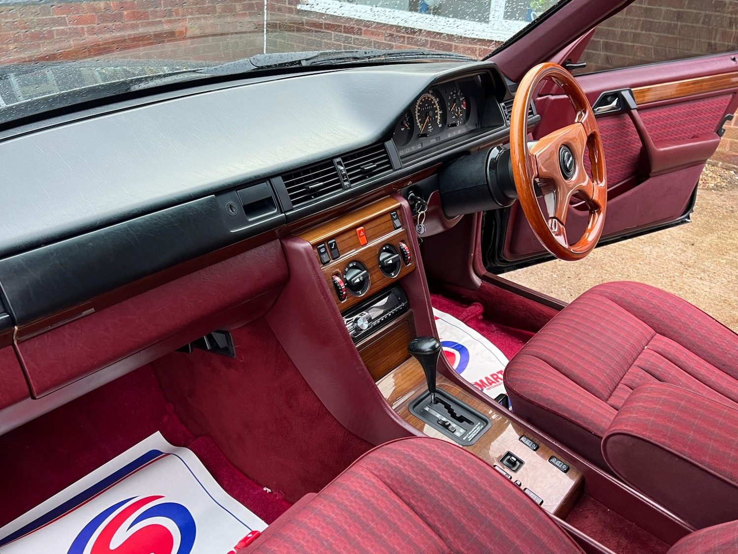 Used Mercedes-Benz 260 1991 for sale - 76072438: Photo 39