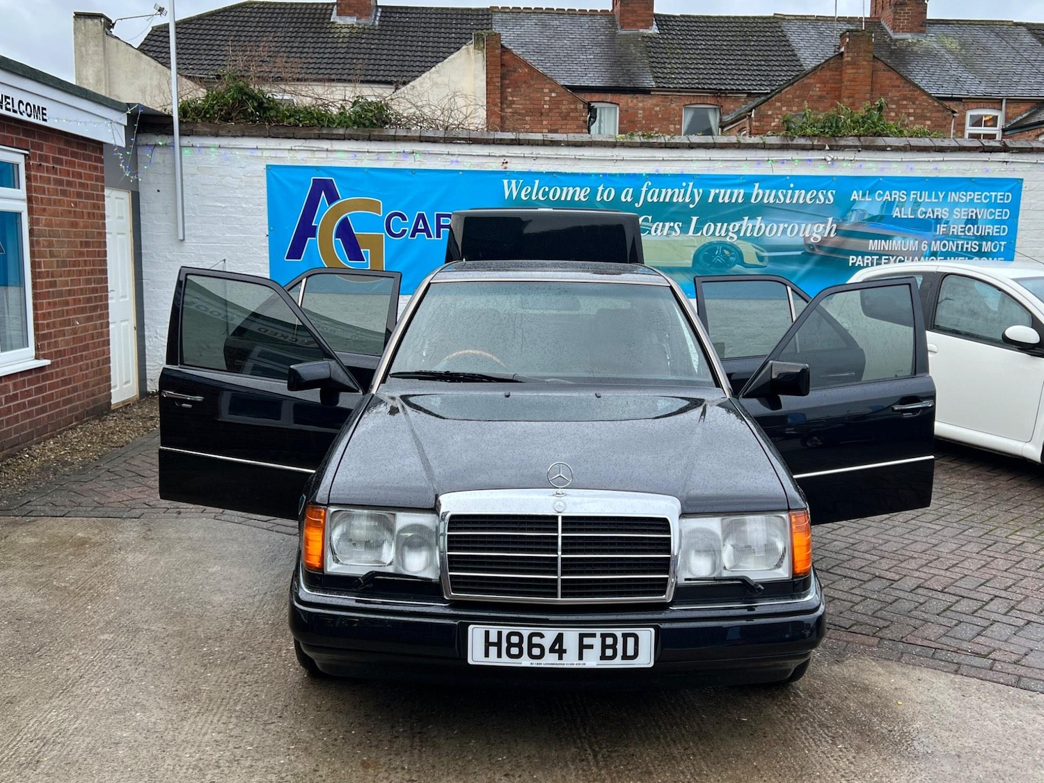 Used Mercedes-Benz 260 1991 for sale - 76072438: Photo 43