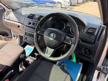 Used Skoda Roomster 2015 for sale - 78823193: Photo