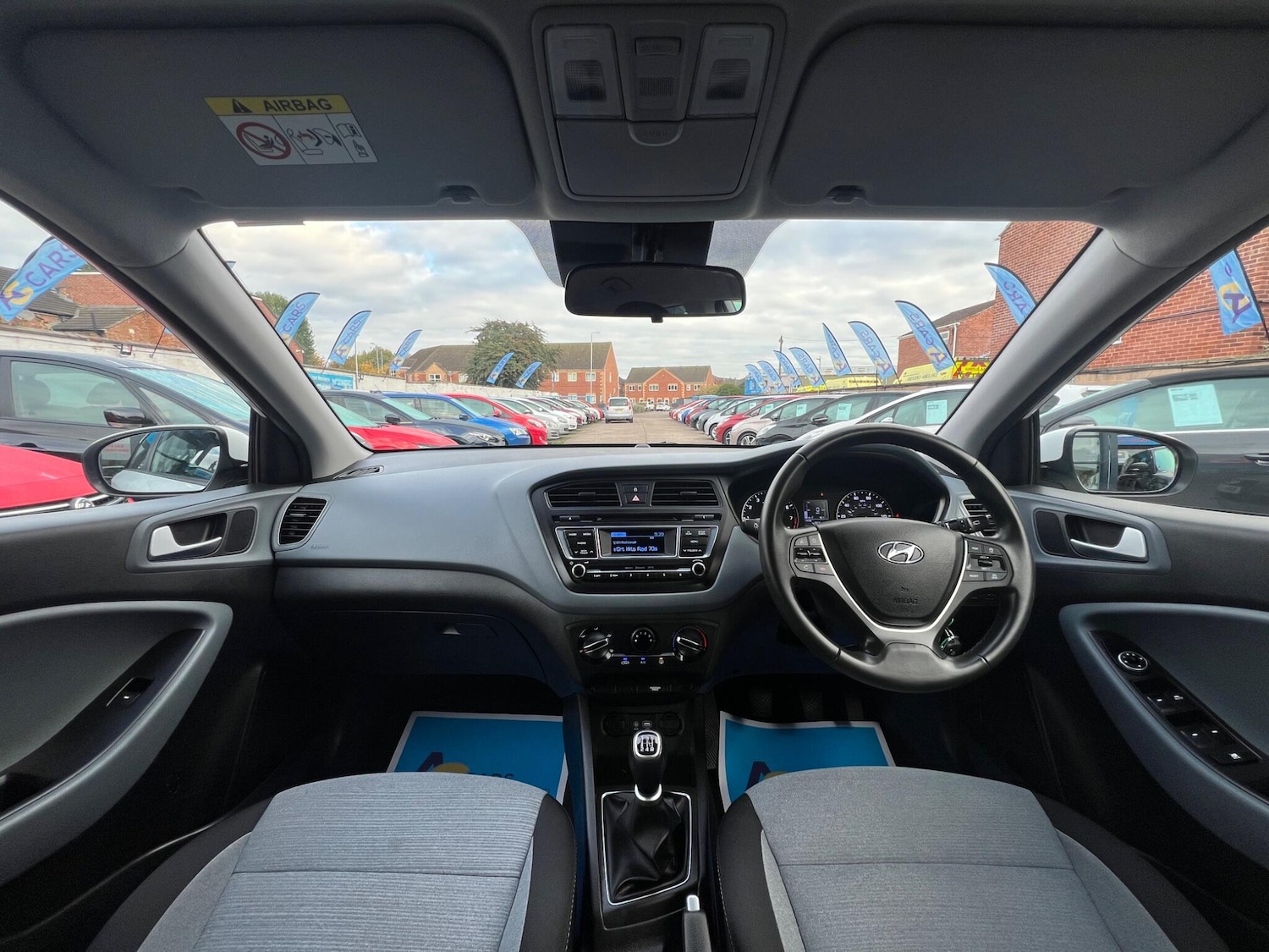 Used Hyundai i20 2016 for sale - 76995472: Photo 24