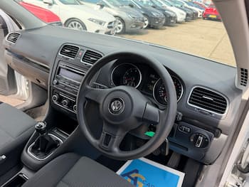 Used Volkswagen Golf 2010 for sale - 79602073: Photo