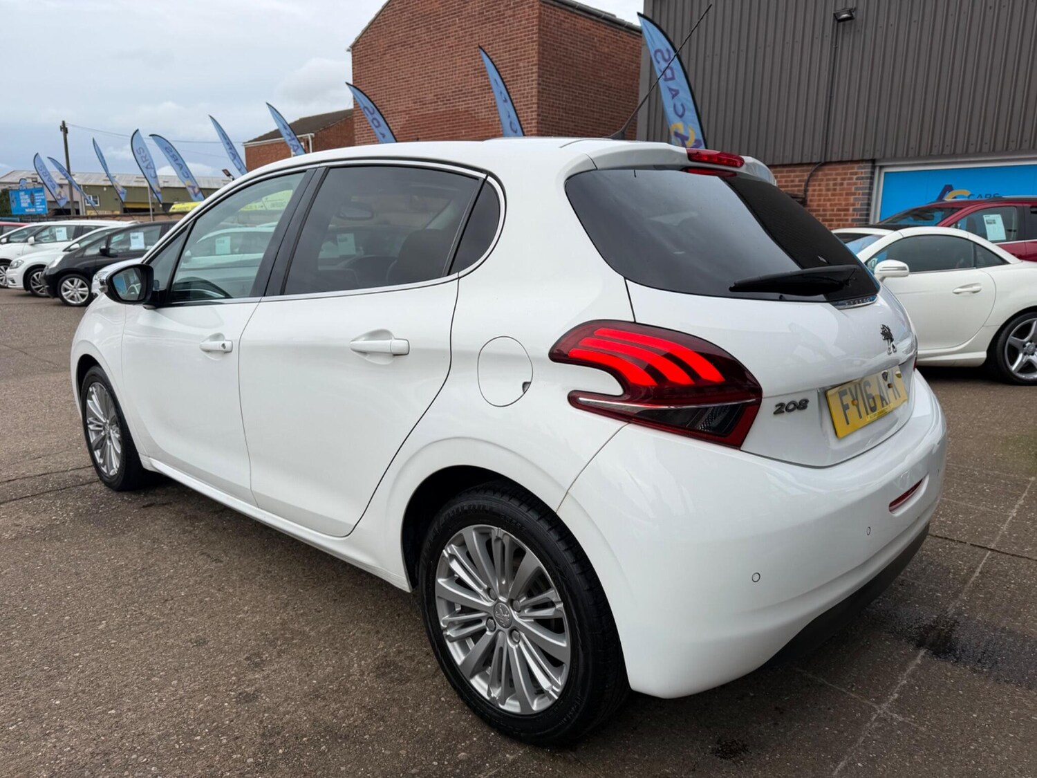 Used Peugeot 208 for sale - 77909721: Photo 14