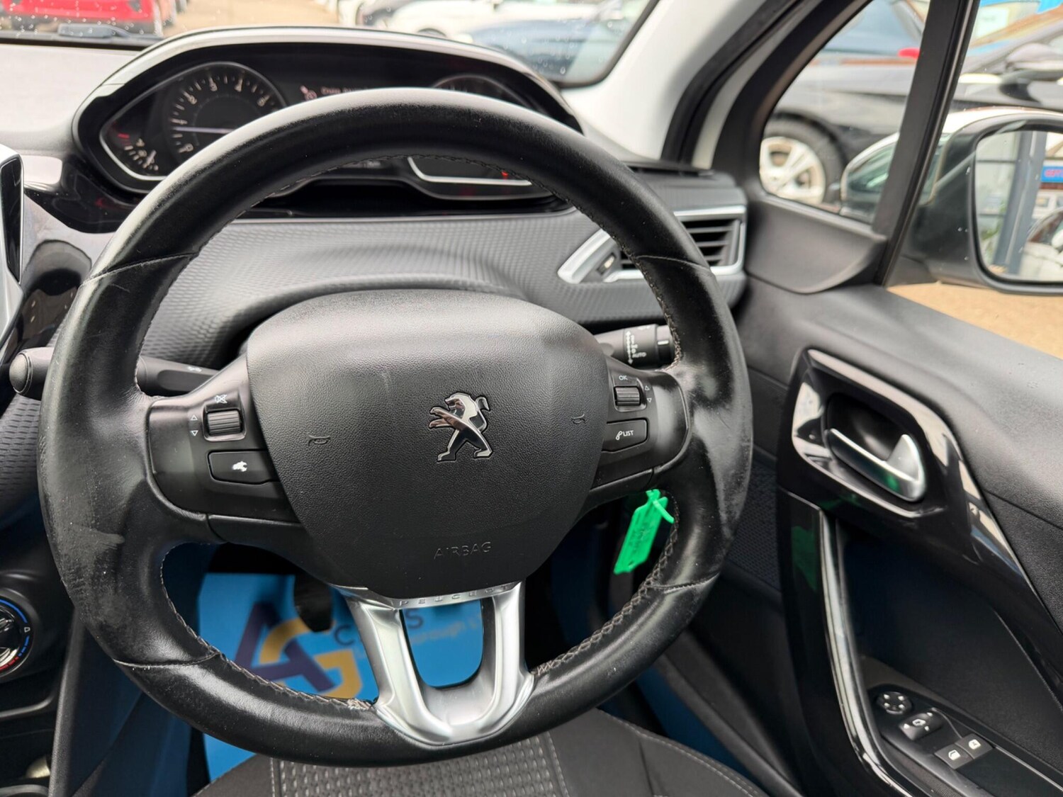 Used Peugeot 208 for sale - 77909721: Photo 26