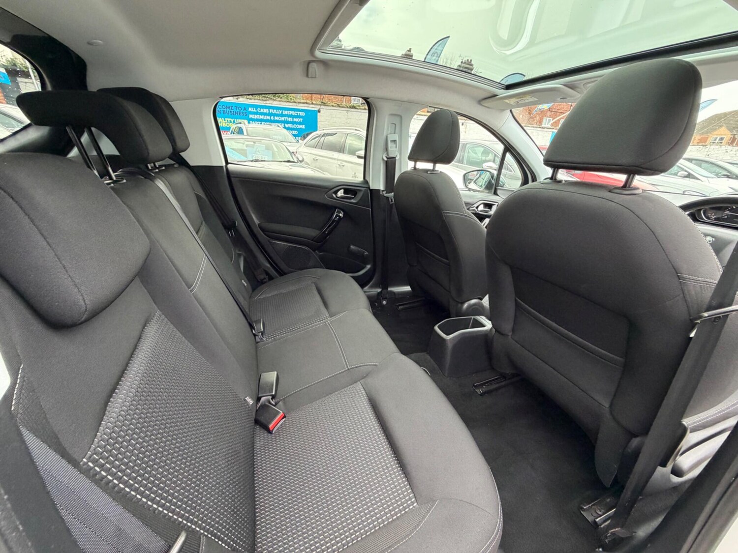 Used Peugeot 208 for sale - 77909721: Photo 31