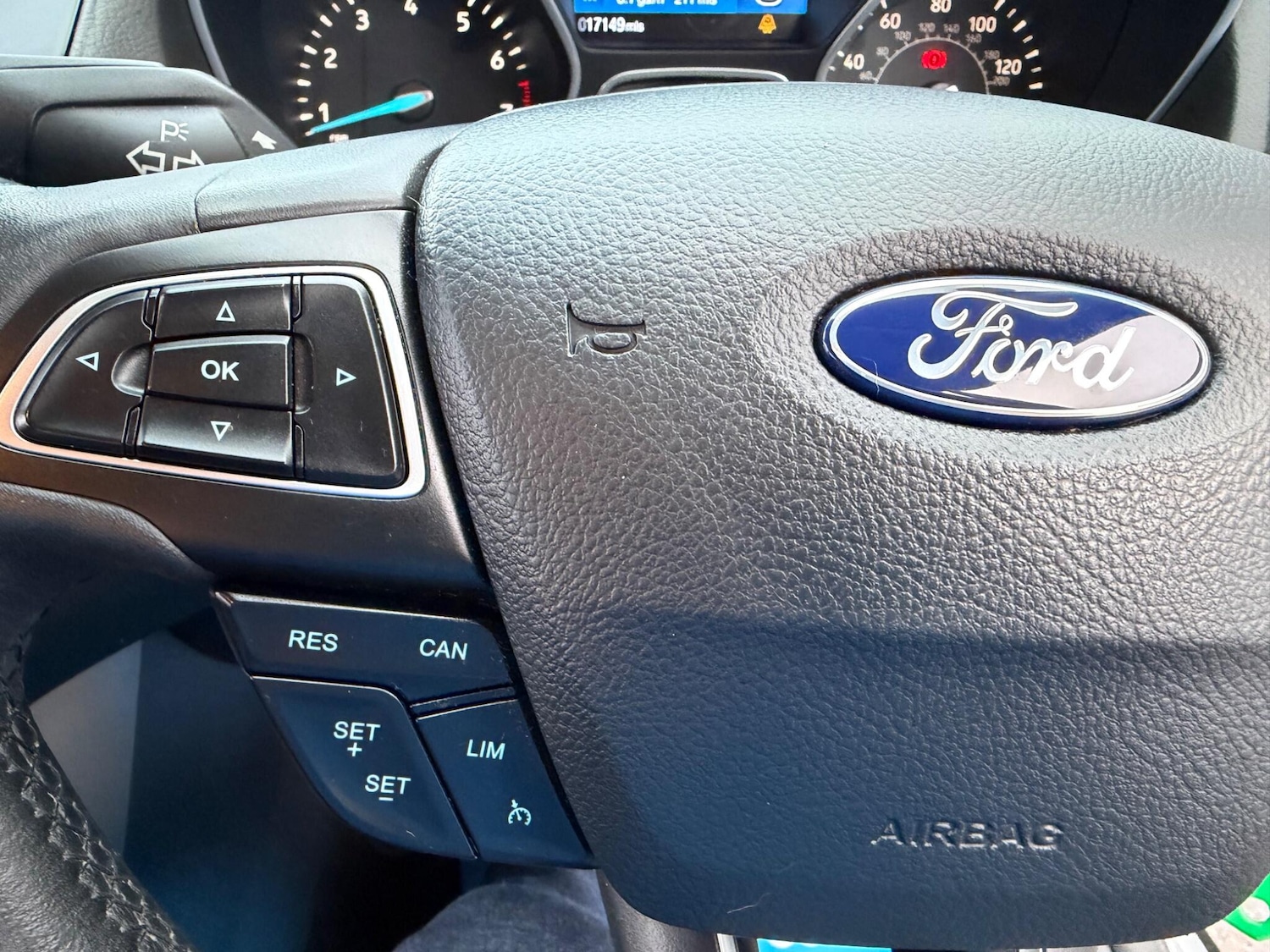 Used Ford Focus 2017 for sale - 77237880: Photo 26