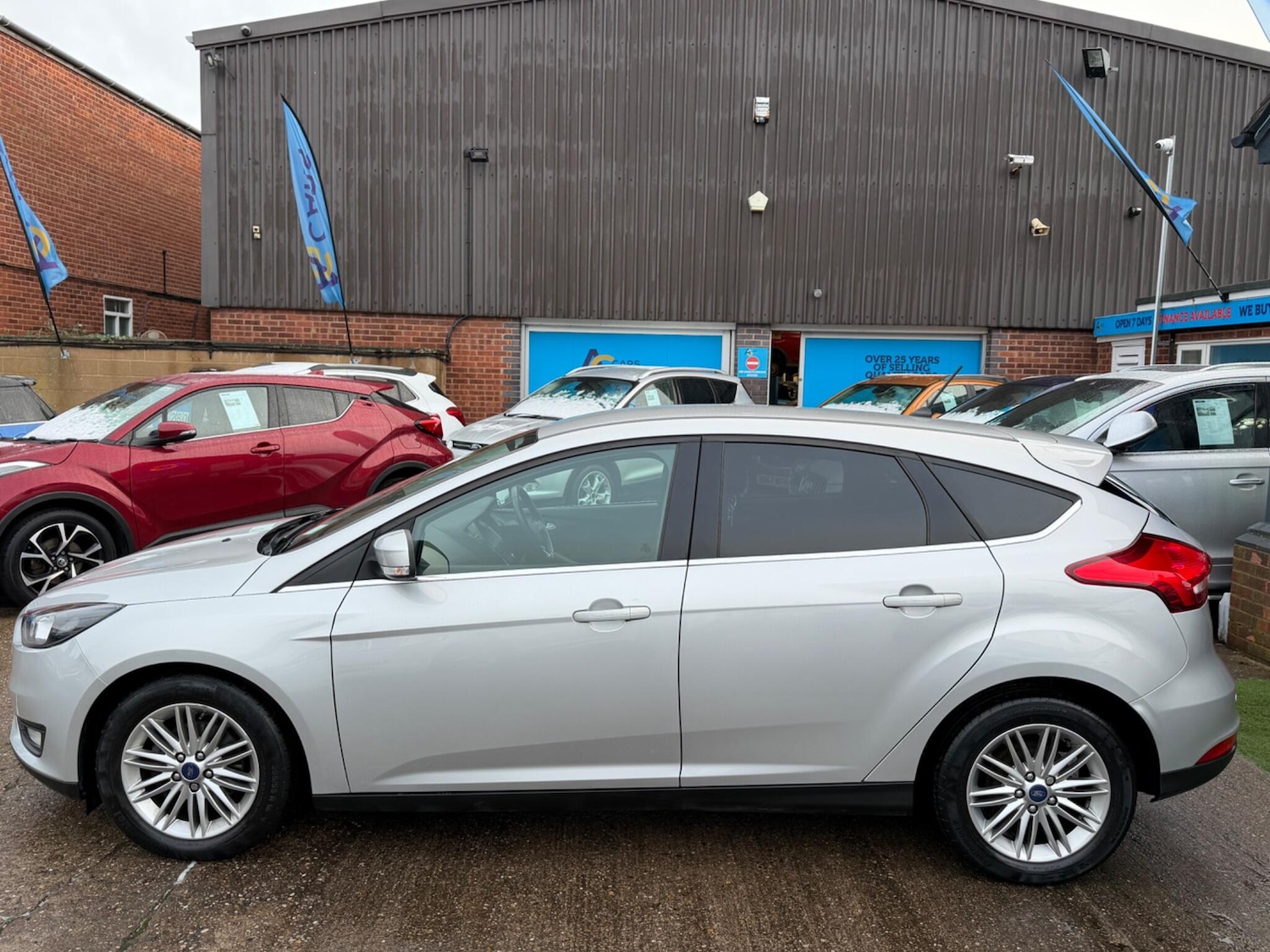 Used Ford Focus 2017 for sale - 77237880: Photo 41