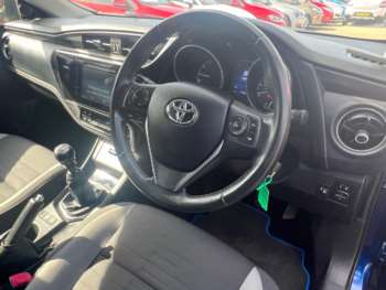 Used Toyota Auris 2016 for sale - 75051984: Photo