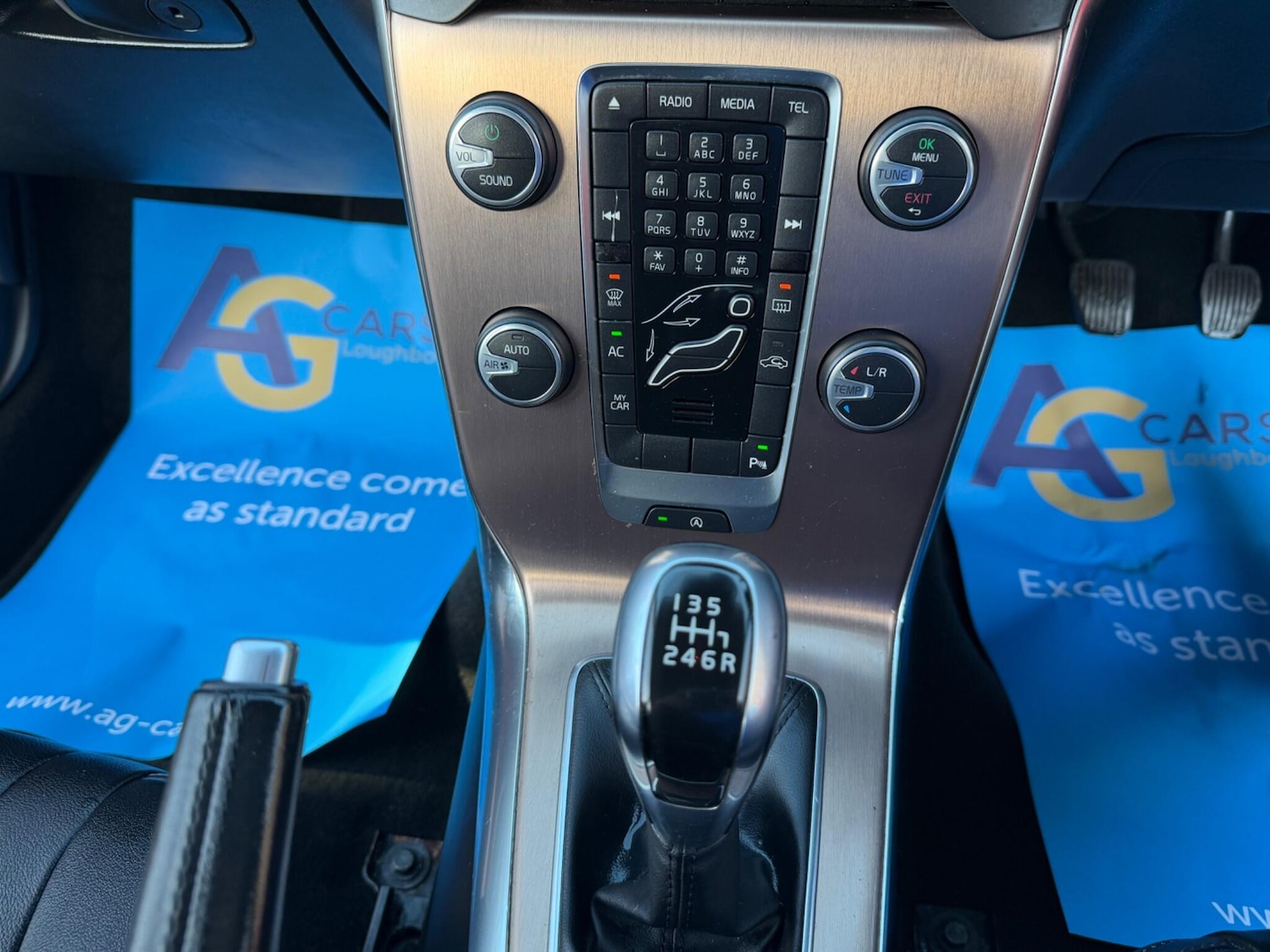 Used Volvo V40 2015 for sale - 77229518: Photo 22