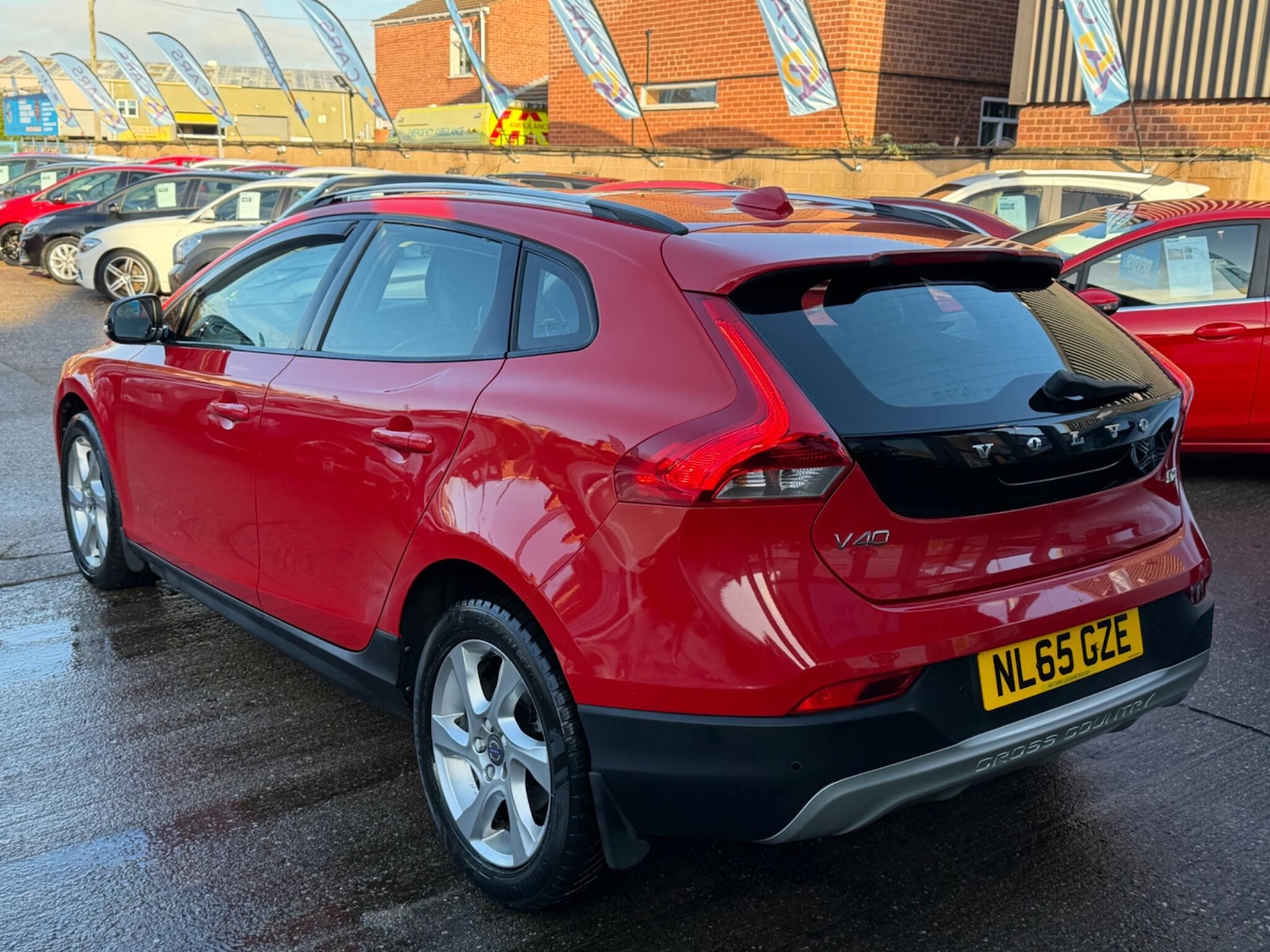 Used Volvo V40 2015 for sale - 77229518: Photo 53