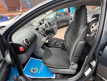 Used Peugeot 107 2011 for sale - 75729513: Photo