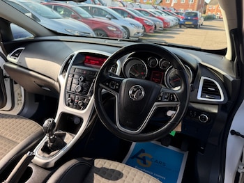 Used Vauxhall Astra GTC 2015 for sale - 78982156: Photo