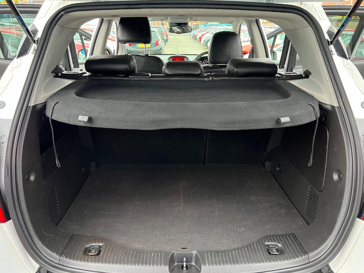 Used Vauxhall Mokka 2015 for sale - 76094784: Photo 56
