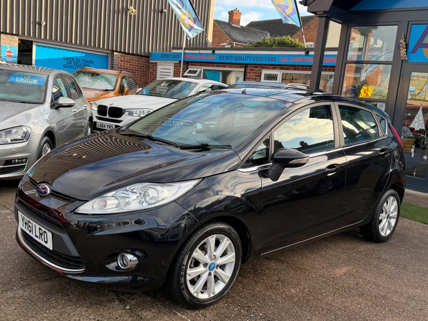 Used Ford Fiesta 2011 for sale - 77090938: Photo 19