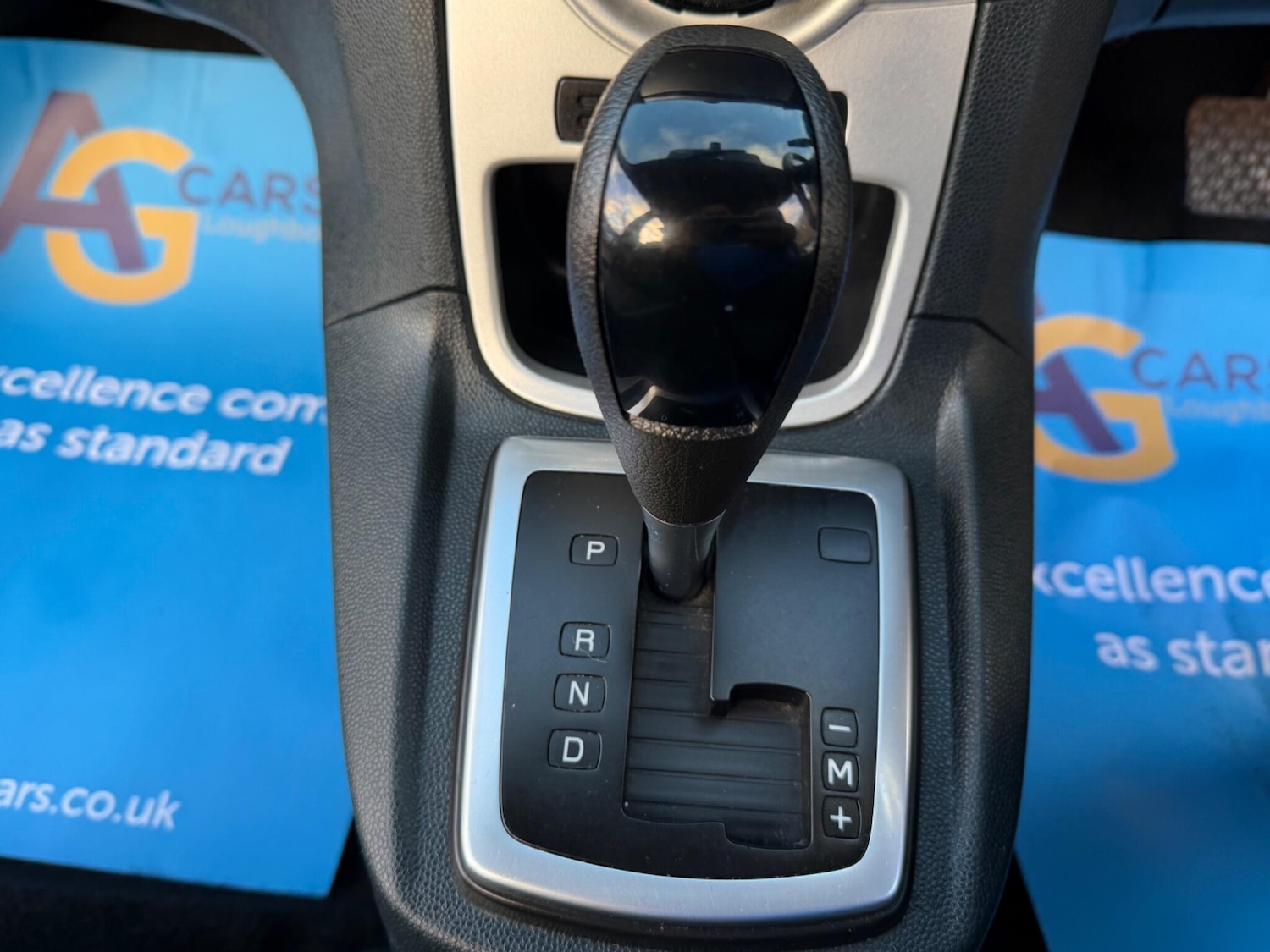 Used Ford Fiesta 2011 for sale - 77090938: Photo 25