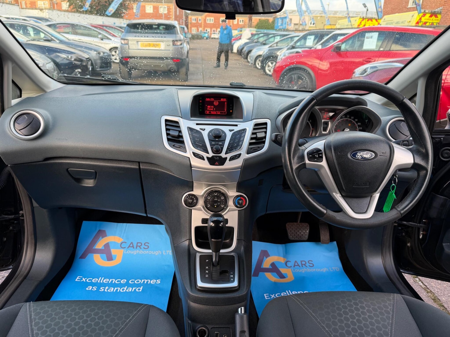 Used Ford Fiesta 2011 for sale - 77090938: Photo 31