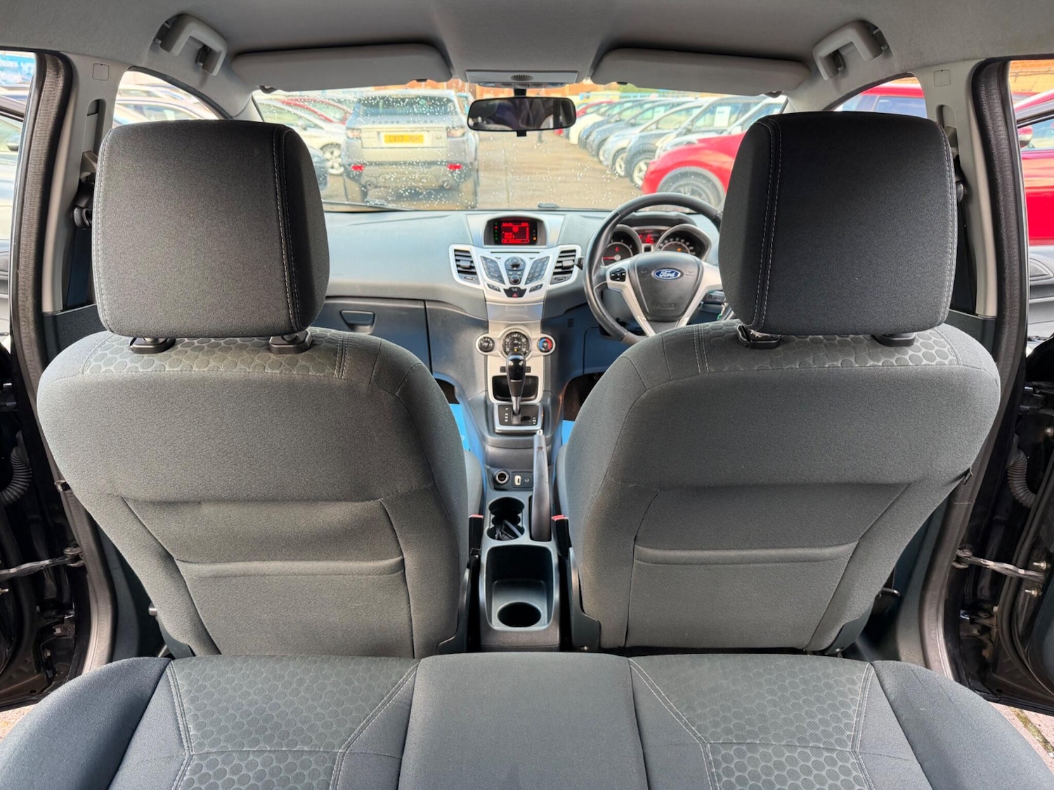 Used Ford Fiesta 2011 for sale - 77090938: Photo 40