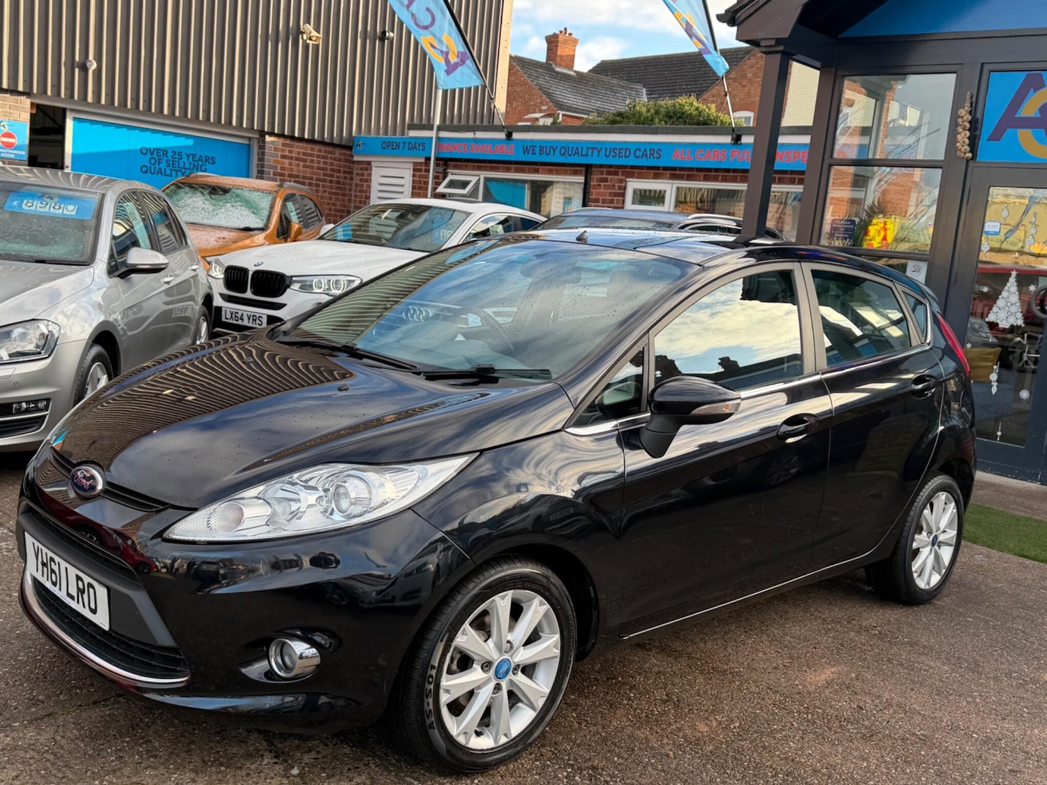 Used Ford Fiesta 2011 for sale - 77090938: Photo 48