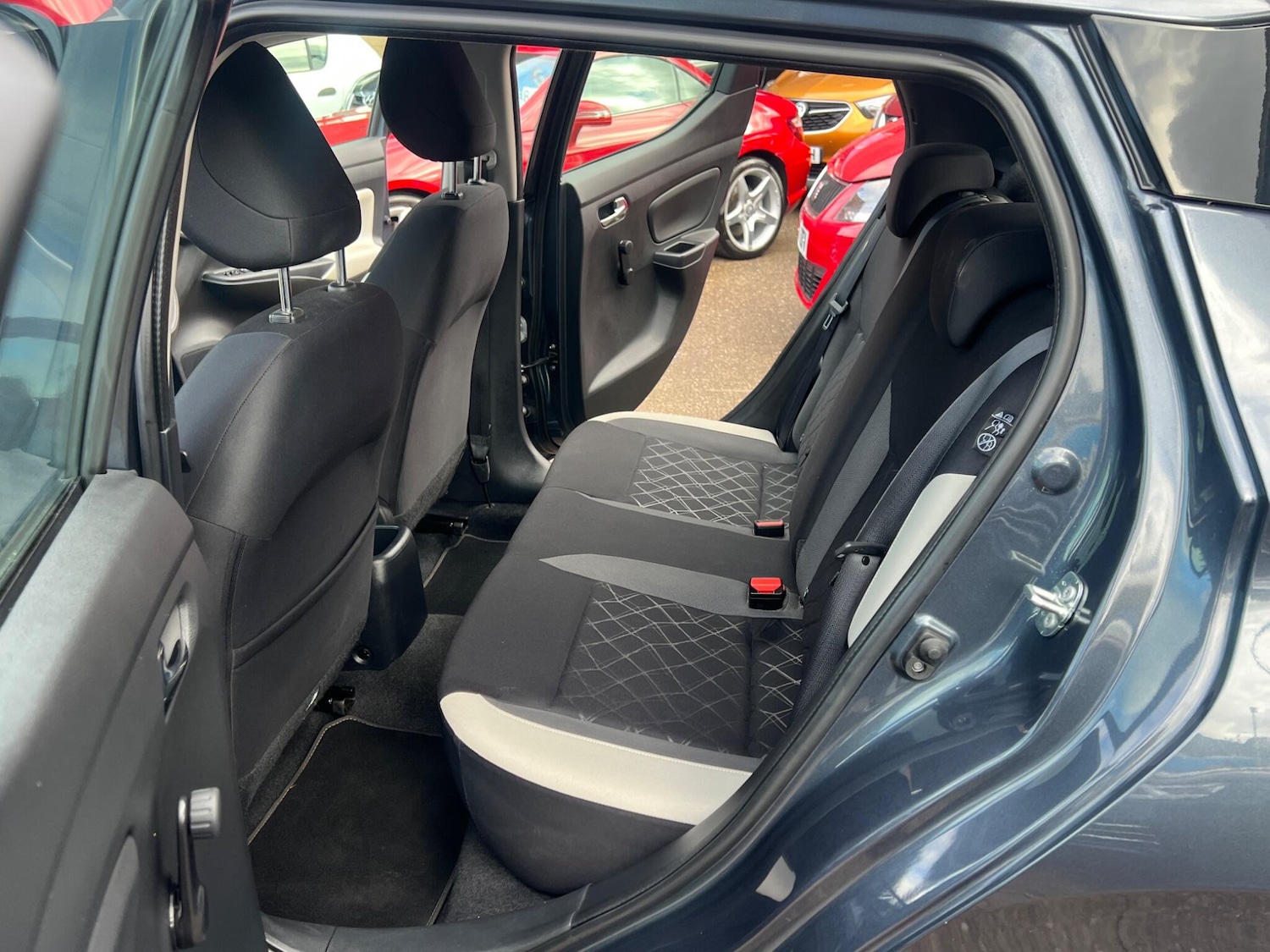 Used Nissan Micra 2018 for sale - 76898276: Photo 5