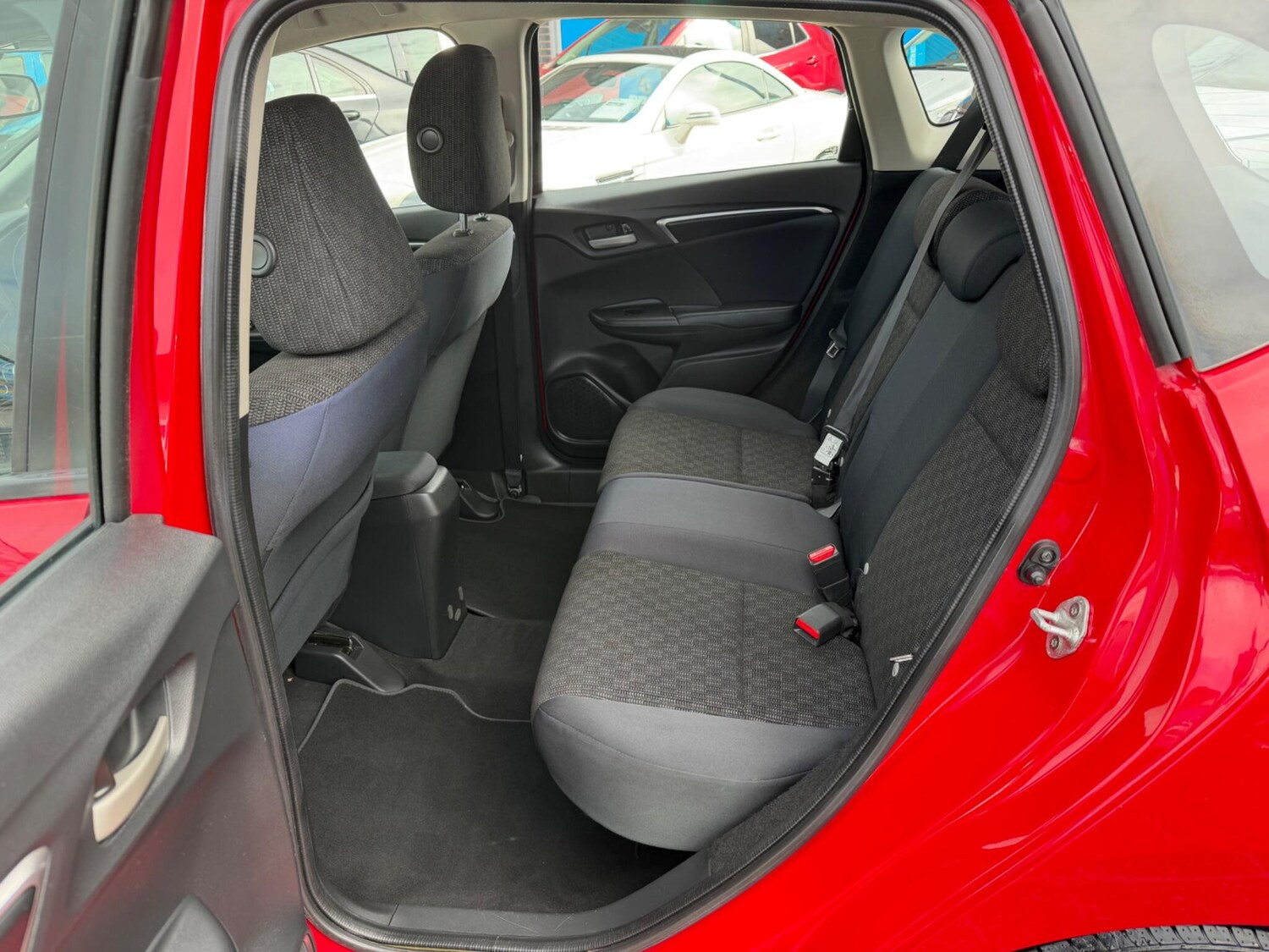 Used Honda Jazz 2016 for sale - 77978286: Photo 44