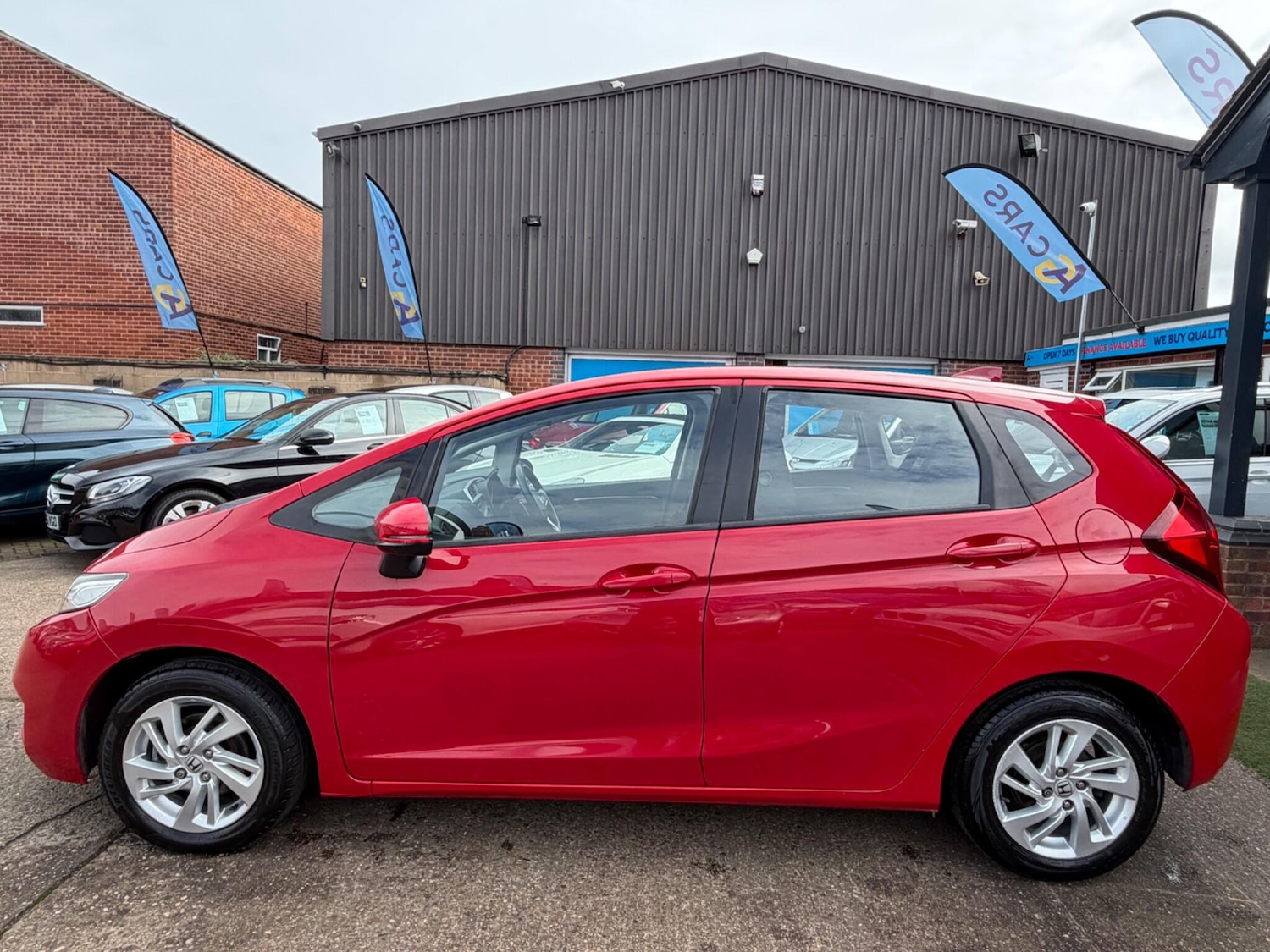 Used Honda Jazz 2016 for sale - 77978286: Photo 59