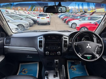 Used Mitsubishi Shogun 2017 for sale - 79348247: Photo