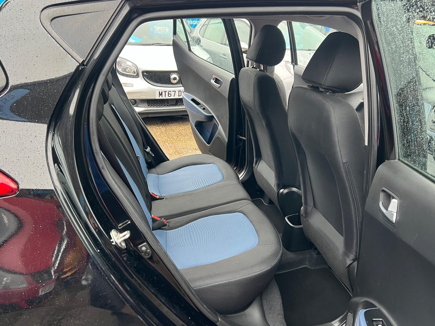 Used Hyundai i10 for sale - 76993017: Photo 33