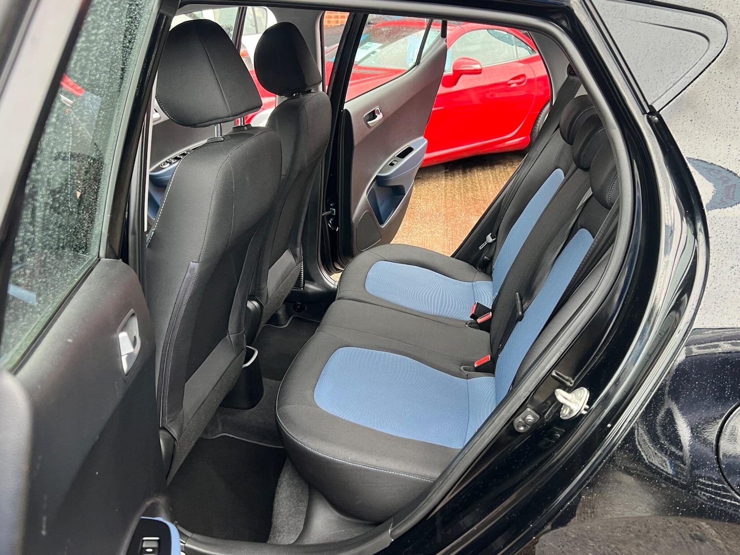 Used Hyundai i10 for sale - 76993017: Photo 5