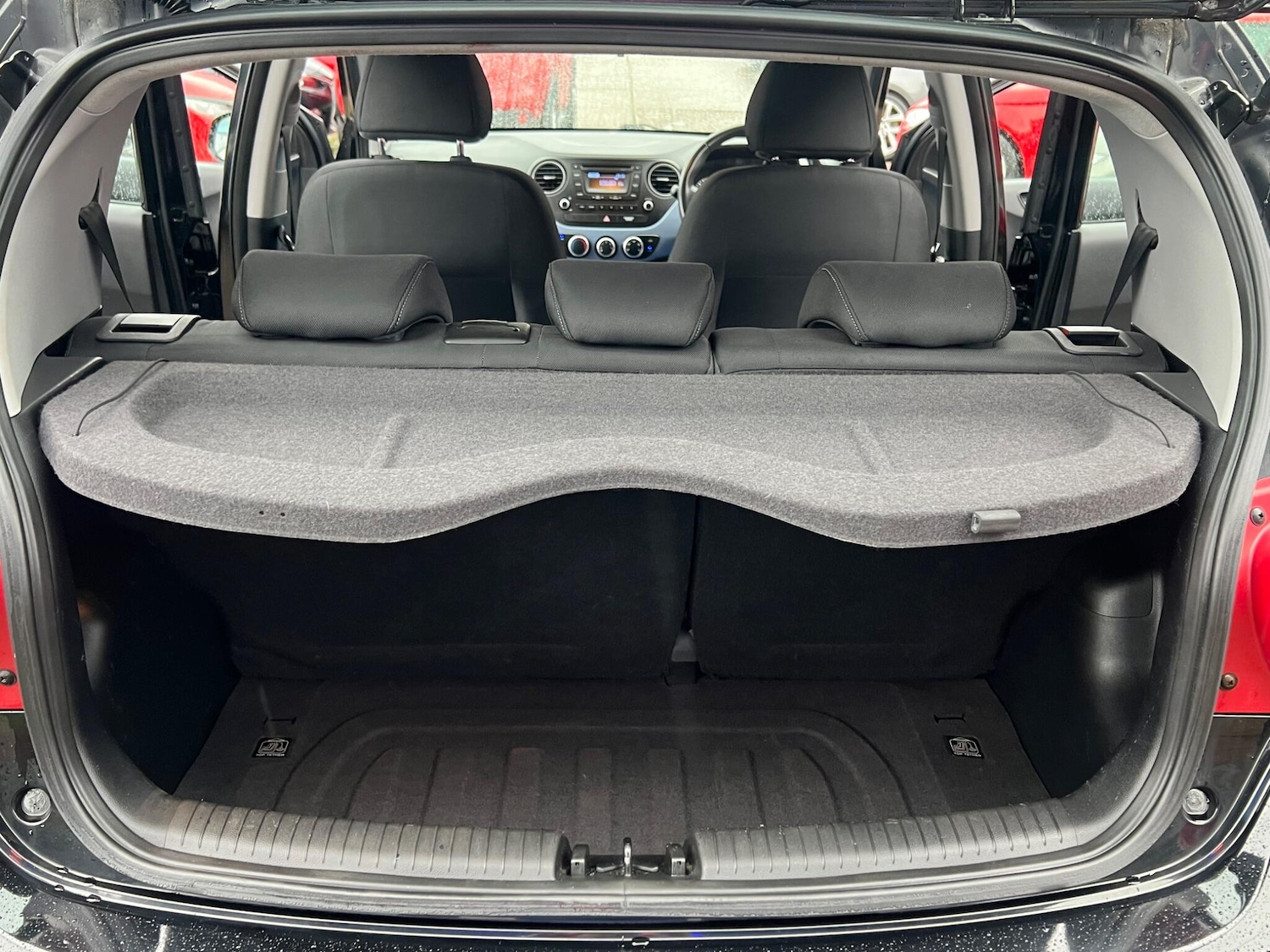 Used Hyundai i10 for sale - 76993017: Photo 51