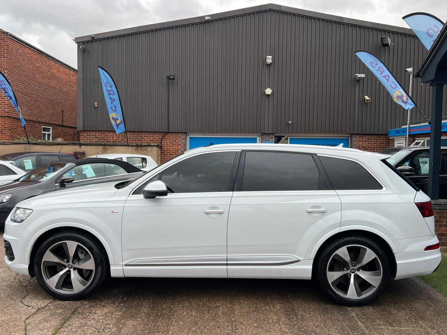 Used Audi Q7 2015 for sale - 76399129: Photo 11