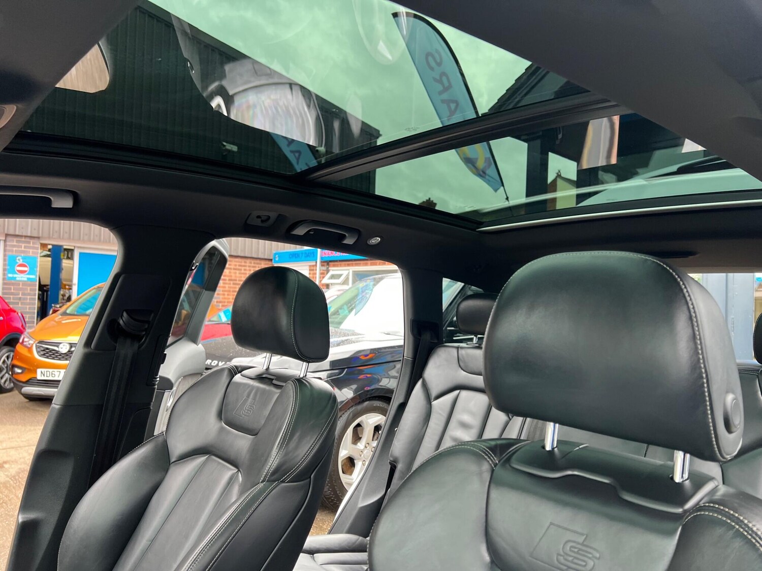 Used Audi Q7 2015 for sale - 76399129: Photo 33