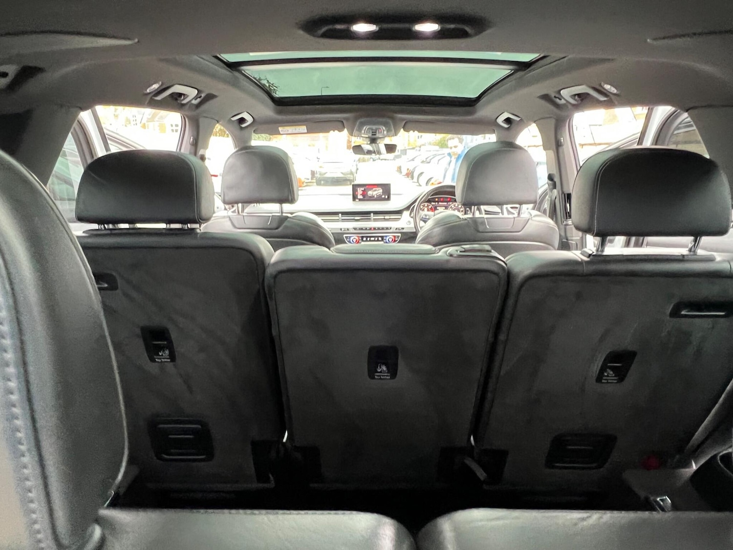 Used Audi Q7 2015 for sale - 76399129: Photo 40