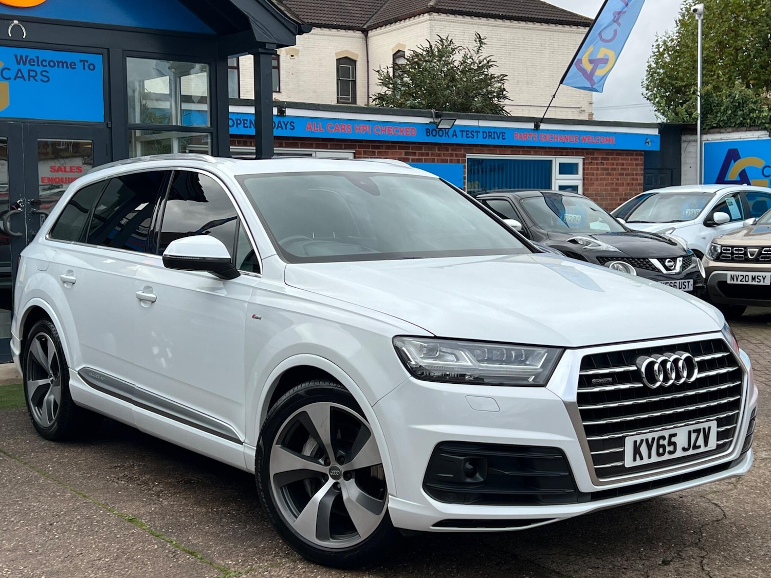 Used Audi Q7 2015 for sale - 76399129: Photo 64