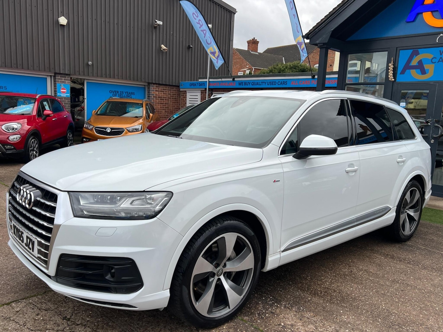 Used Audi Q7 2015 for sale - 76399129: Photo 66