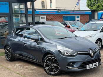 Used Renault Clio 2018 for sale - 78922542: Photo
