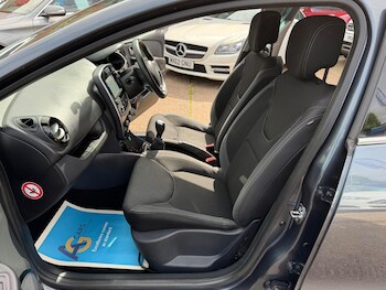 Used Renault Clio 2018 for sale - 78922542: Photo