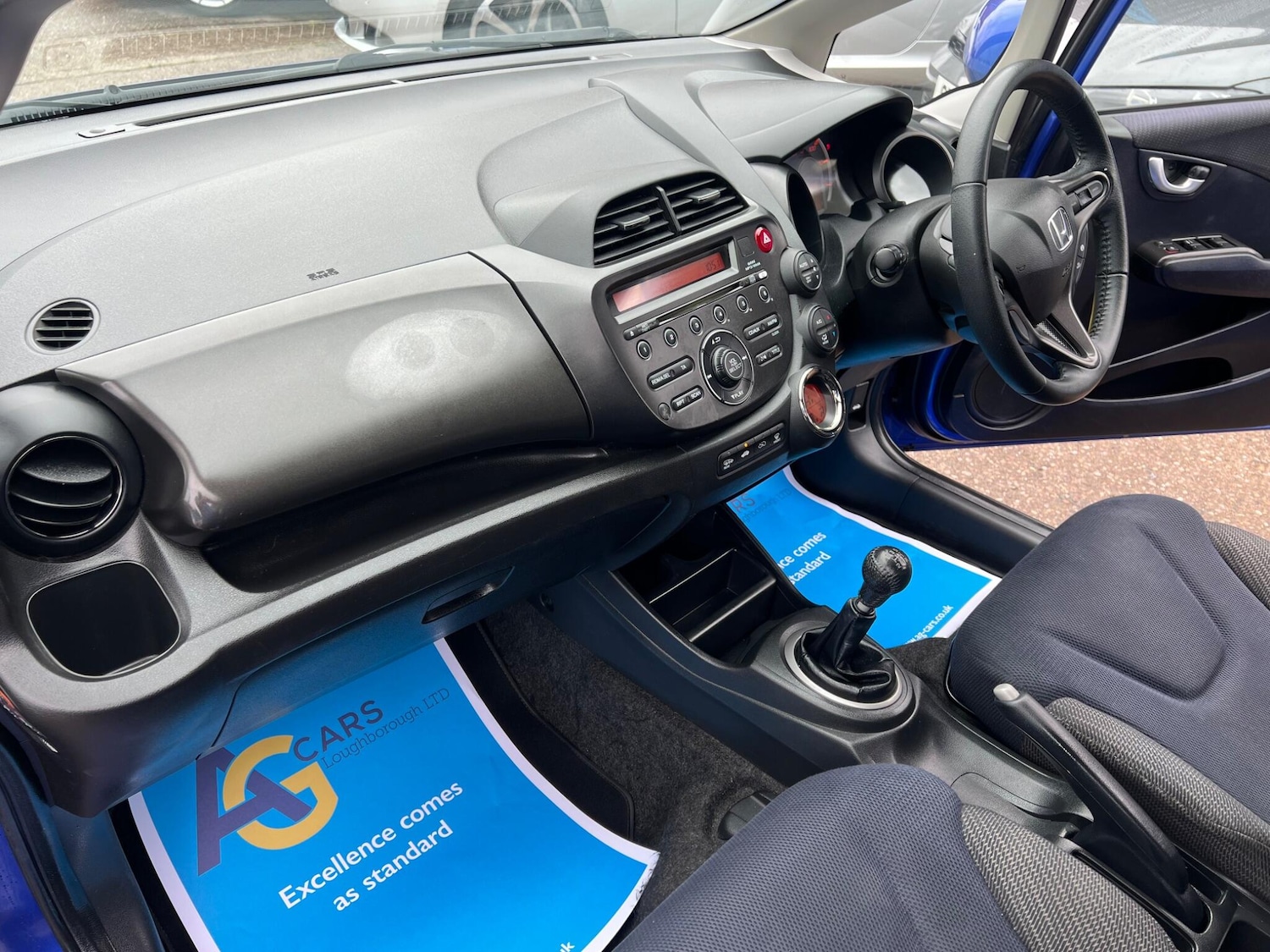 Vehicle 33