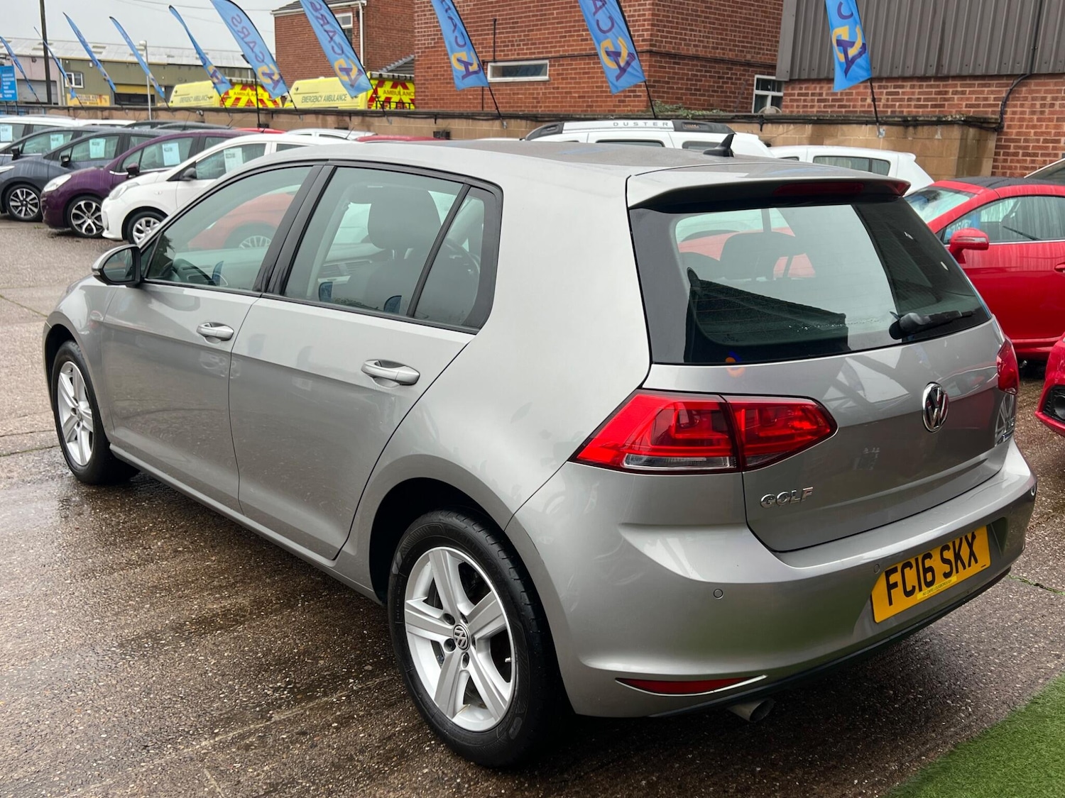 Used Volkswagen Golf 2016 for sale - 76585184: Photo 16