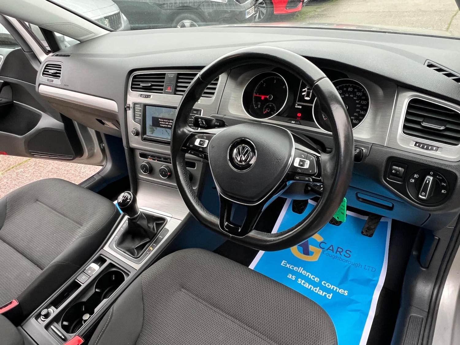 Used Volkswagen Golf 2016 for sale - 76585184: Photo 3