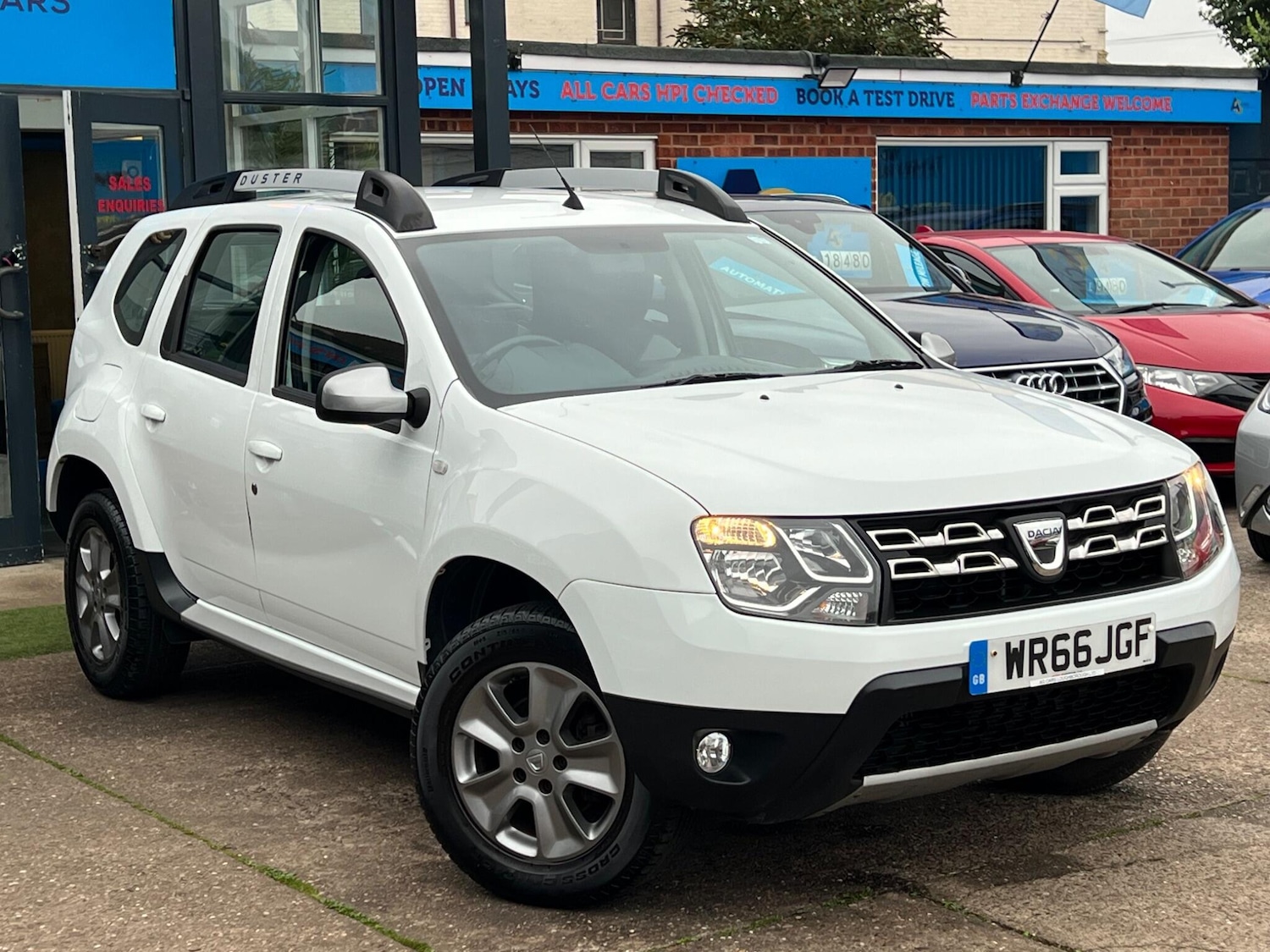 Used Dacia Duster 2016 for sale - 76989730: Photo 13