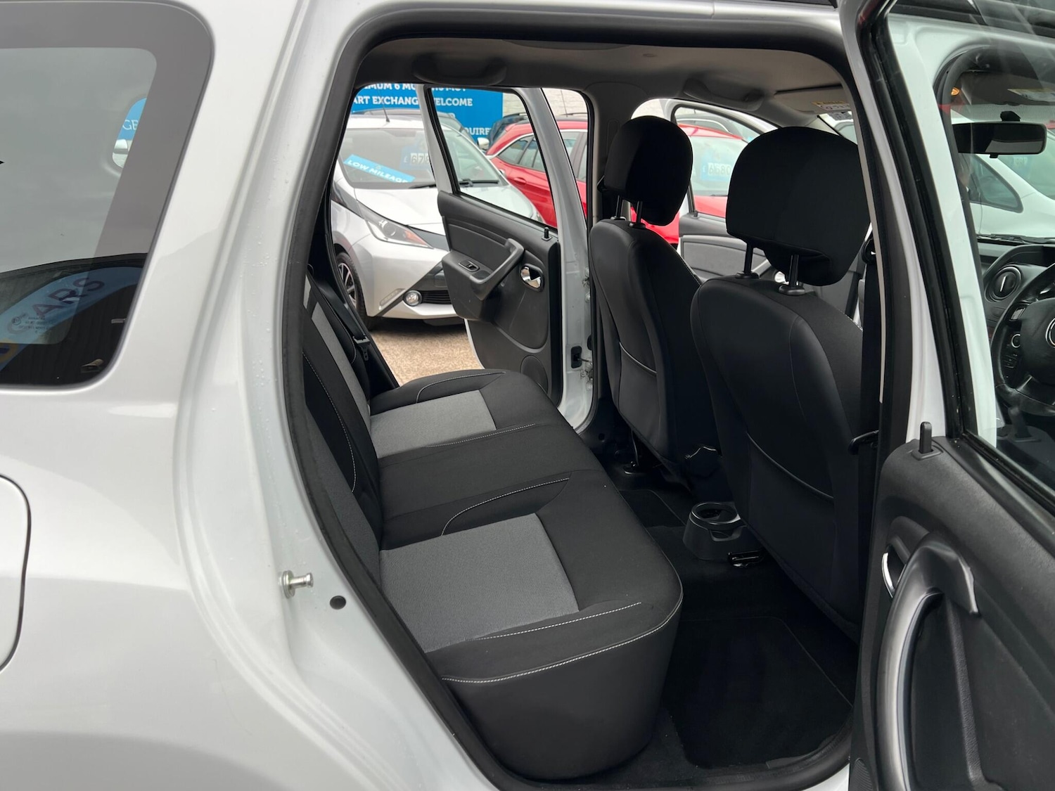 Used Dacia Duster 2016 for sale - 76989730: Photo 29