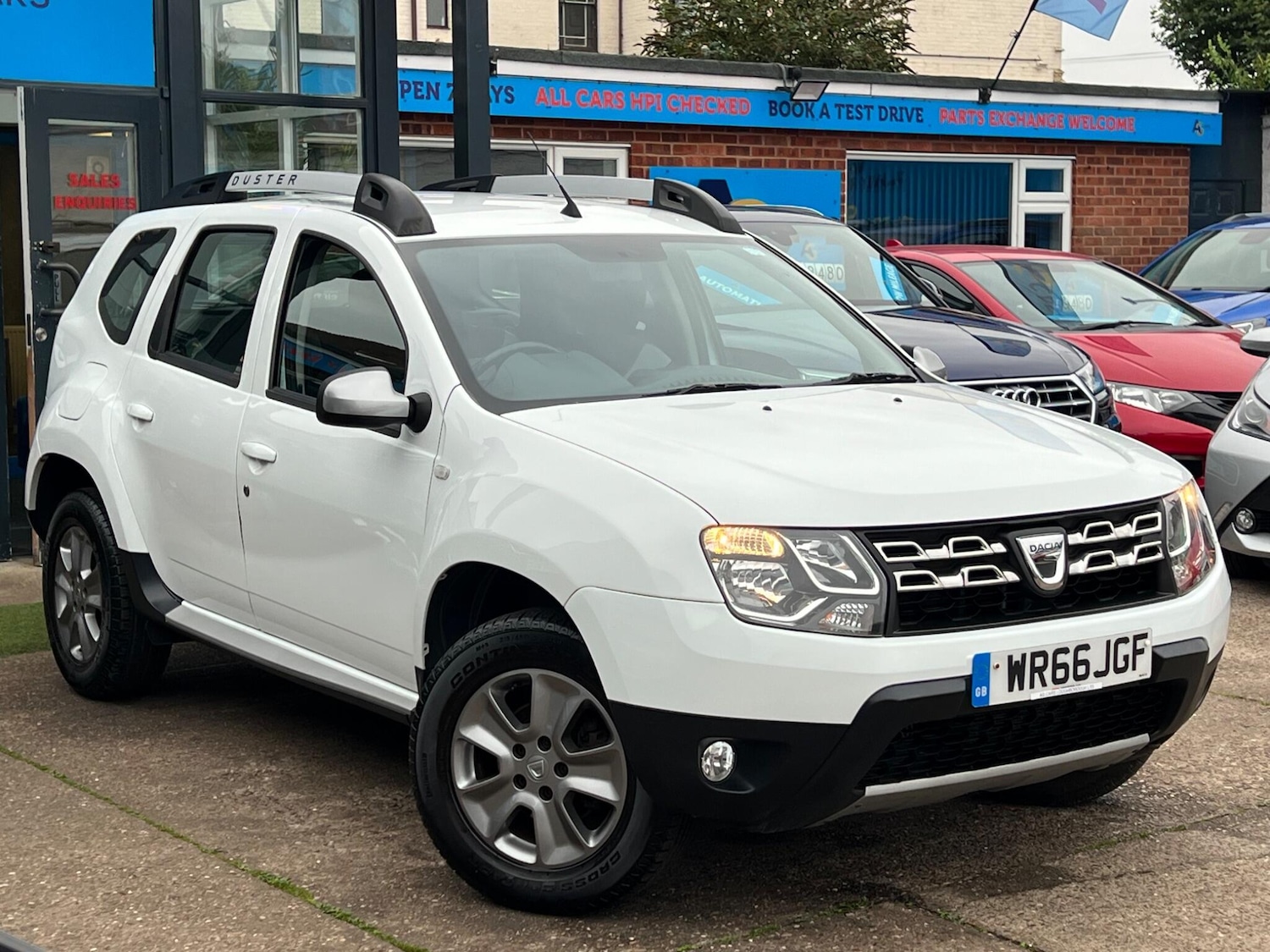Used Dacia Duster 2016 for sale - 76989730: Photo 45