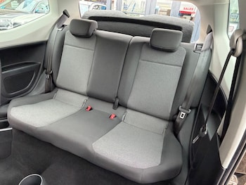Used Volkswagen up! 2015 for sale - 79158359: Photo