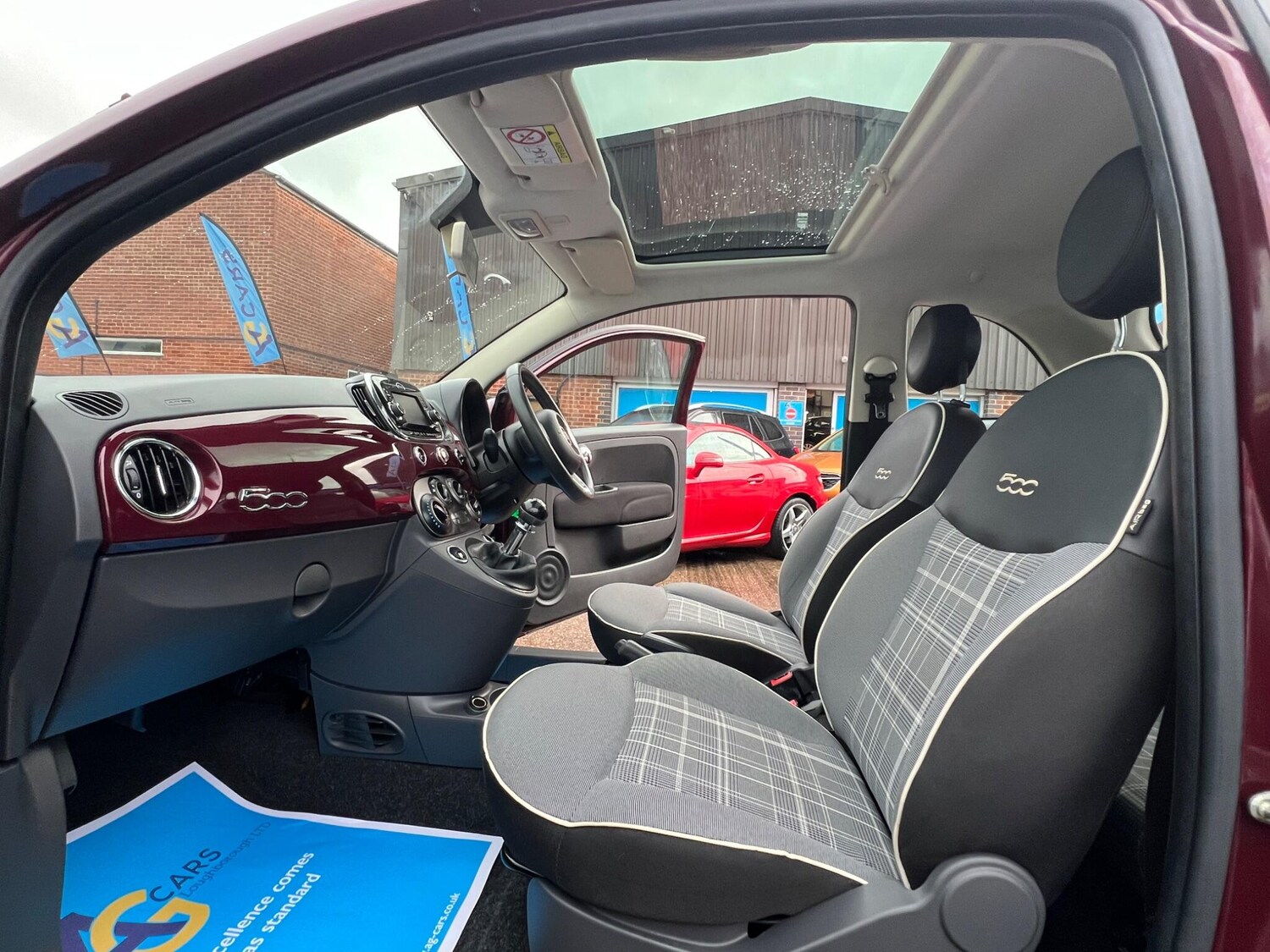 Used Fiat 500 2015 for sale - 76550011: Photo 33