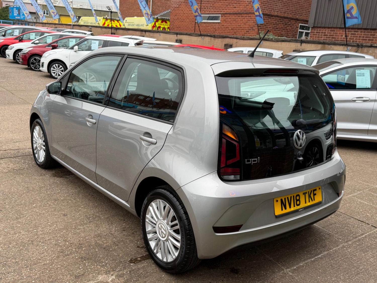 Used Volkswagen up! for sale - 77783049: Photo 24