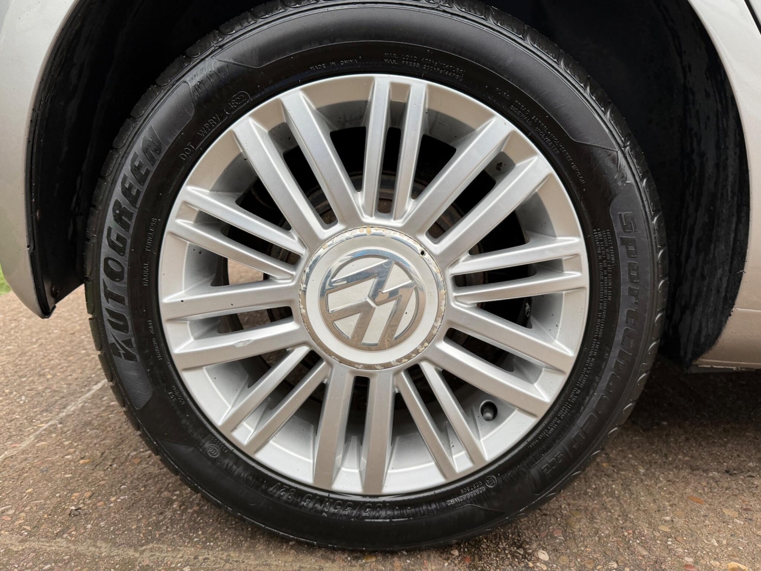 Used Volkswagen up! for sale - 77783049: Photo 42