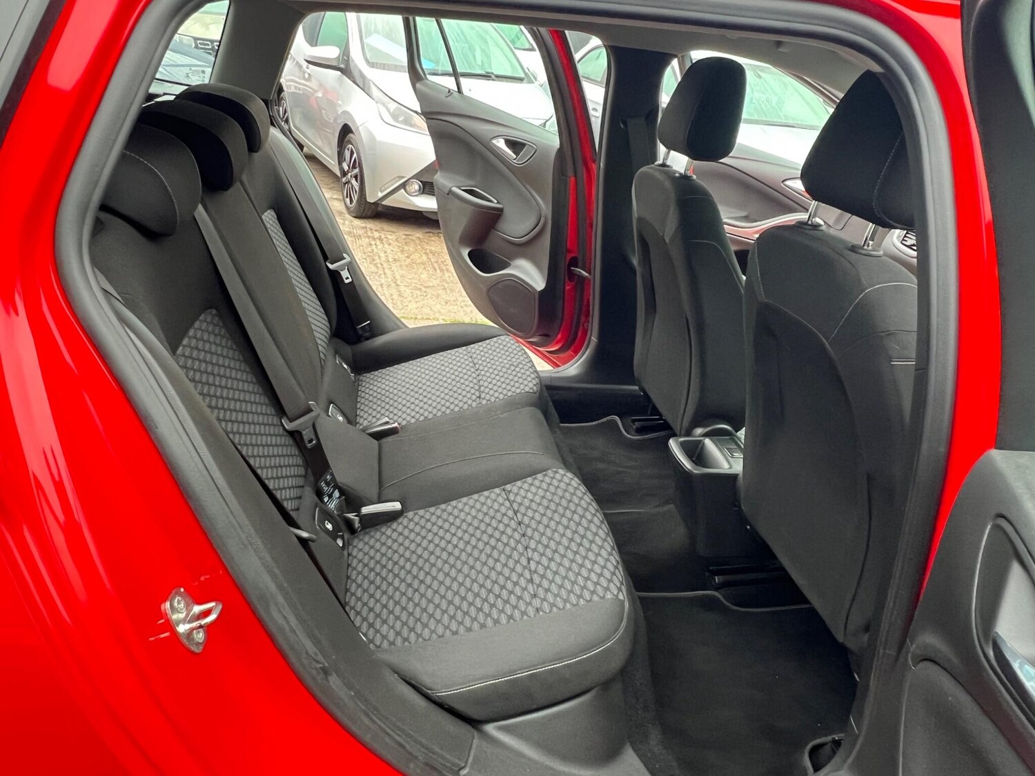 Used Vauxhall Astra 2017 for sale - 76296016: Photo 29