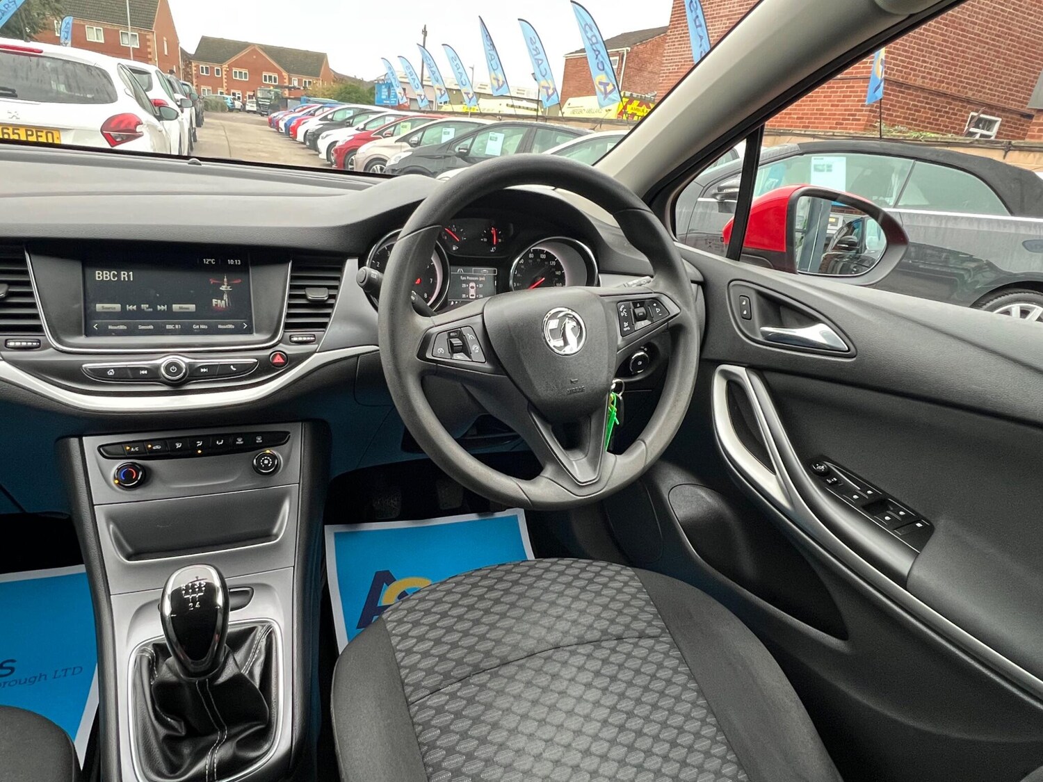 Used Vauxhall Astra 2017 for sale - 76296016: Photo 38