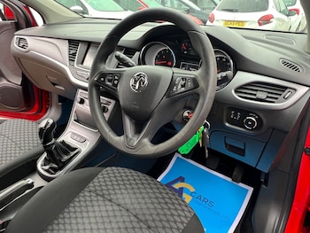 Used Vauxhall Astra 2017 for sale - 76296016: Photo 3